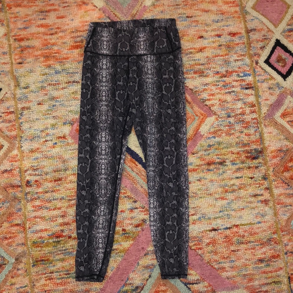 Varley leggings, great condition, small - BARELY WORN!